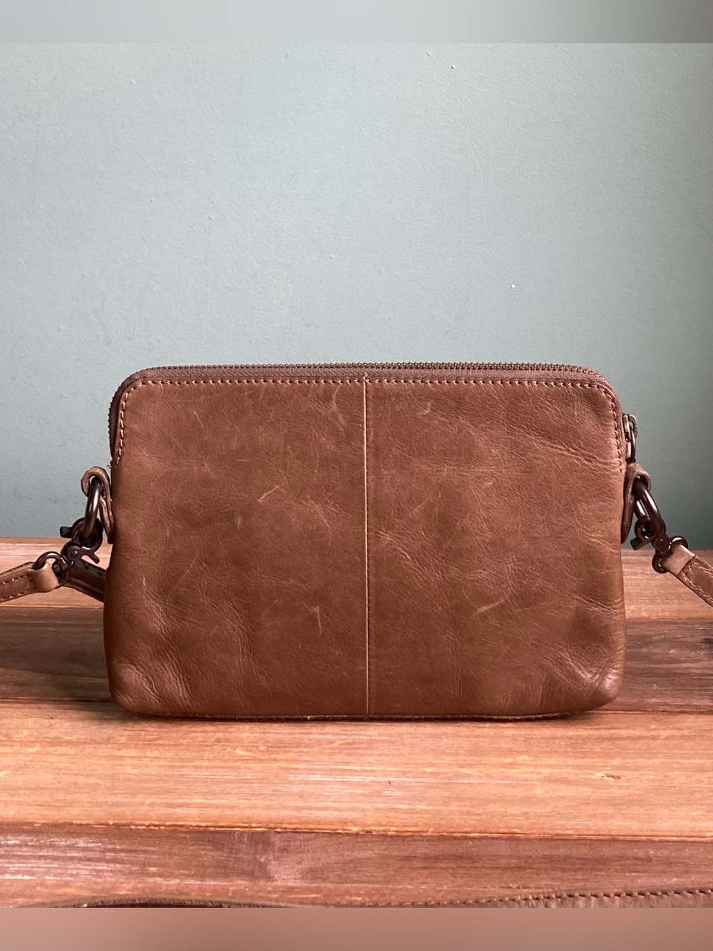 Frye Melissa Pull Up Leather Crossbody Bag - Picture 2 of 6